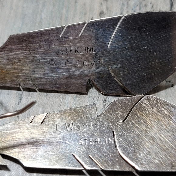 Sterling Feathers Earrings. - Picture 9 of 9